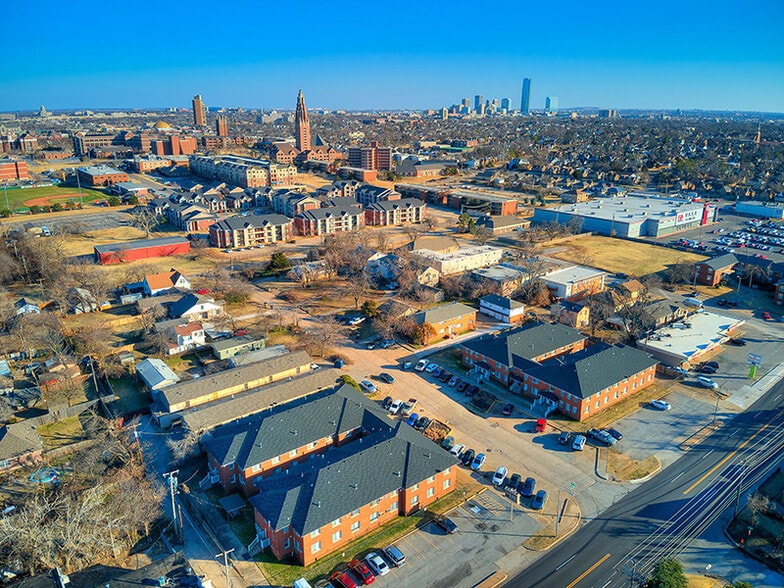 More Photos Of 2037 NW 26th St, Oklahoma City Apartments For Sale