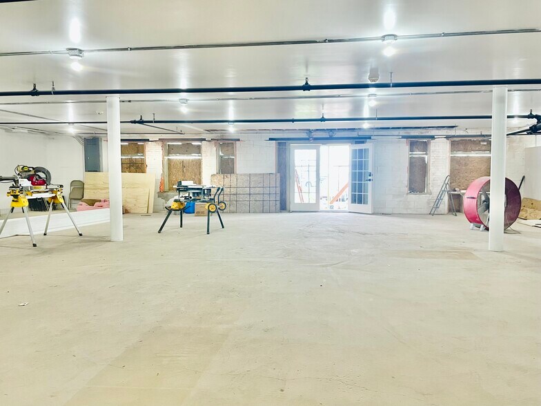 More Photos Of 1 American Legion Dr, Keyport General Retail For Lease