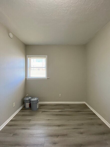 More Photos Of 1137 26th St, Des Moines Apartments For Sale