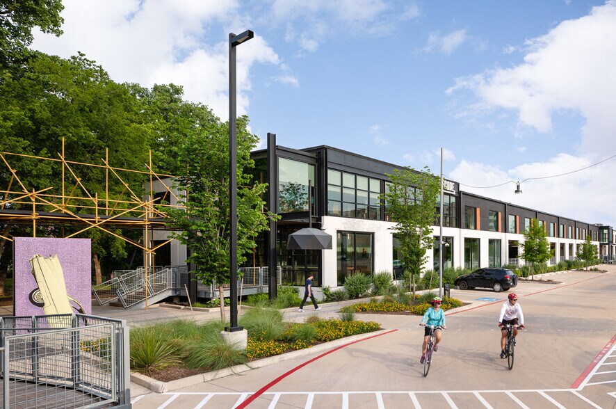 More Photos Of 600 N Shepherd Dr, Houston Unknown For Lease