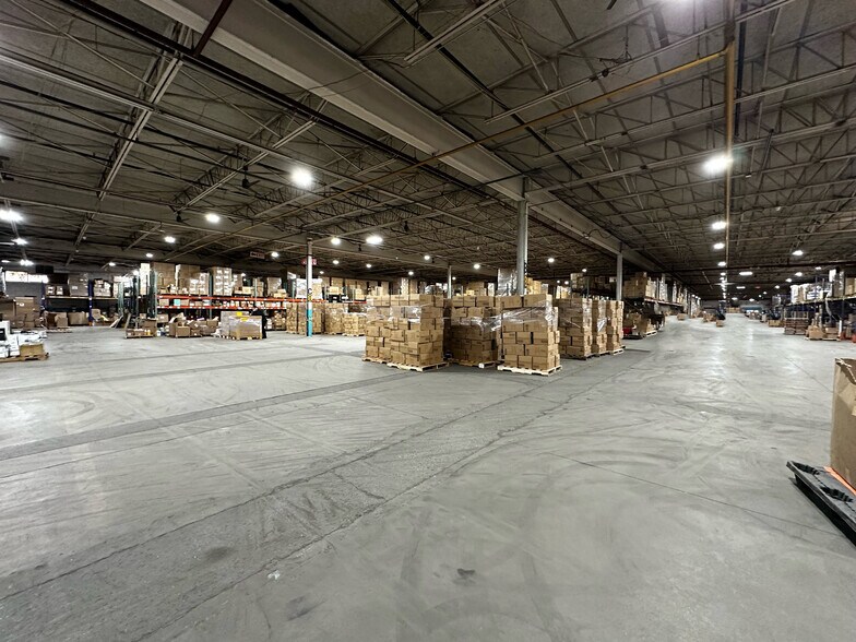 More Photos Of 4 American Way, Spotswood Warehouse For Sale