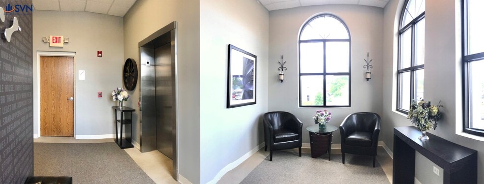 More Photos Of 524 W State St, Geneva Storefront Retail Office For Lease