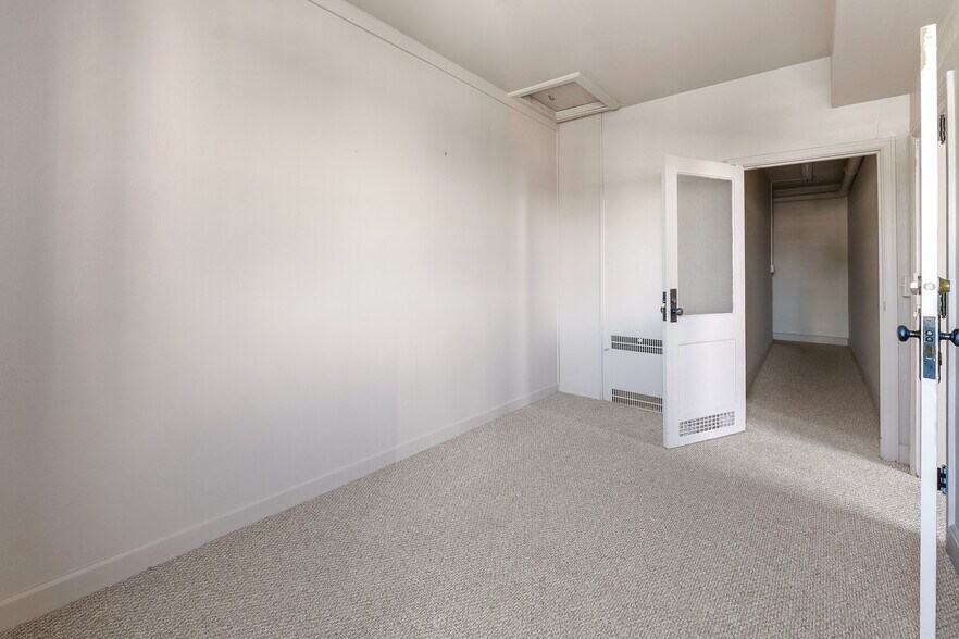 More Photos Of 6 E 1st St, Fond Du Lac Office For Sale