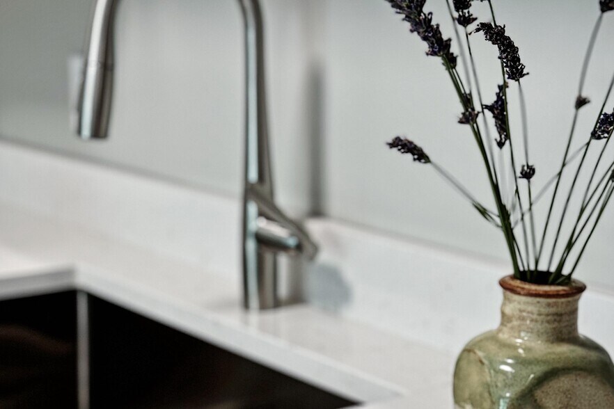 More Photos Of 45 High St, Waterbury Multifamily For Sale