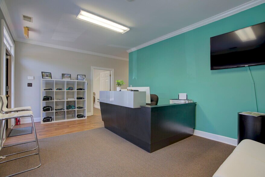 More Photos Of 188 Ben Burton Cir, Bogart Office For Sale