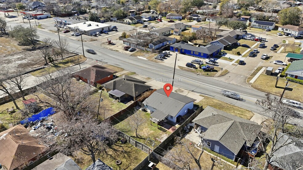 More Photos Of 2205 Strawberry Rd, Pasadena Flex For Sale