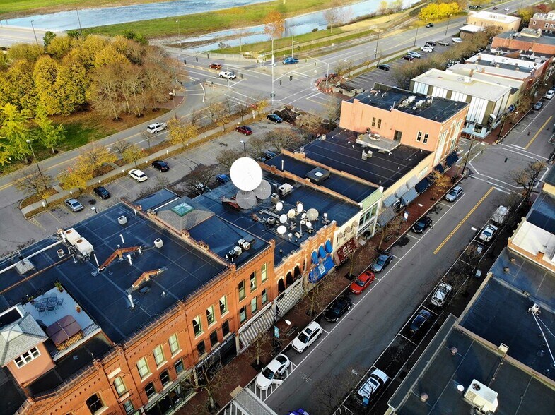 More Photos Of 29 E Market St, Corning Office Residential For Lease