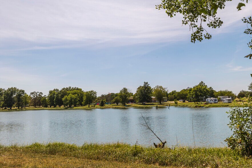 More Photos Of 2206 E 101st St N, Valley Center Specialty For Sale