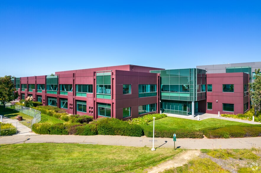 More Photos Of 300 Wind River Way, Alameda Unknown For Lease