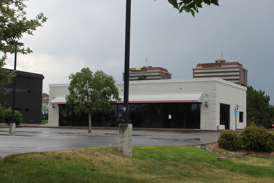 More Photos Of 2950 S Havana St, Aurora Unknown For Lease