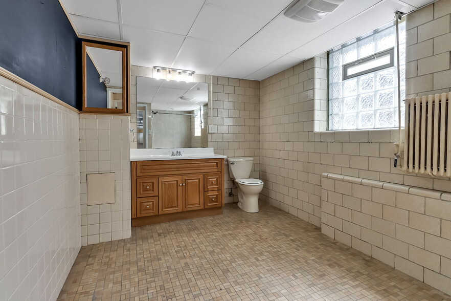 More Photos Of 84 Sweeney St, North Tonawanda Apartments For Lease