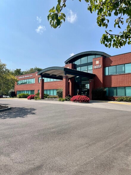 More Photos Of 18051 River Rd, Noblesville Medical For Lease