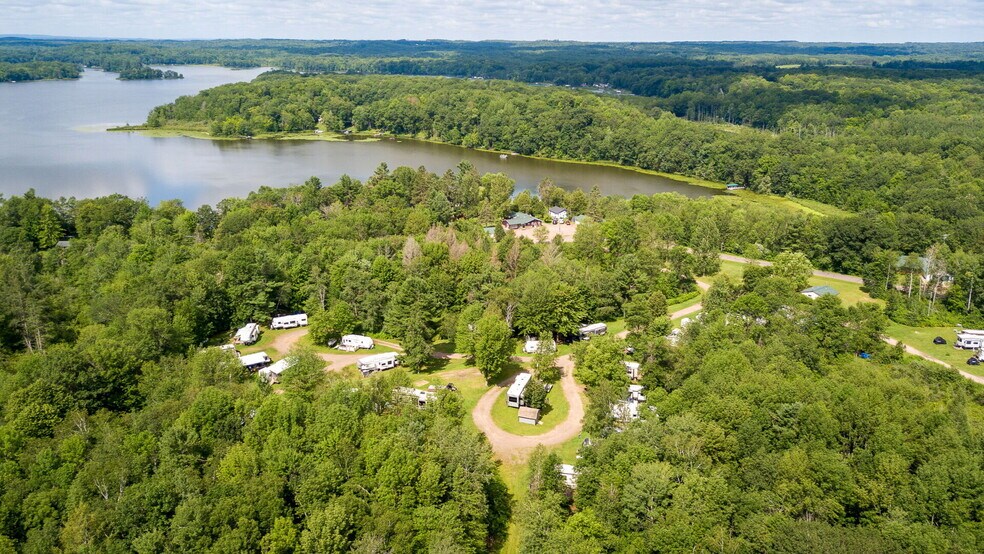 More Photos Of N1107 Roses Resort Rd, Weyerhaeuser Trailer Camper Park For Sale