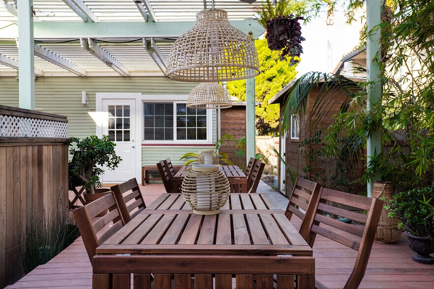 More Photos Of 4851-4855 Narragansett Ave, San Diego Apartments For Sale