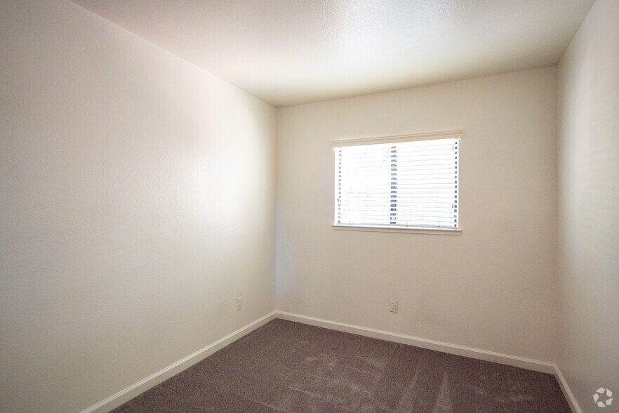 More Photos Of 801 Dutton Ave, Santa Rosa Apartments For Sale