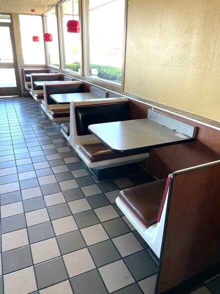 More Photos Of 3380 N Hayden Rd, Scottsdale Fast Food For Sale