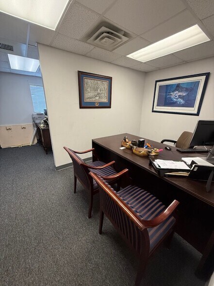 More Photos Of 1249 Old Corry Field Rd, Pensacola Office For Sale