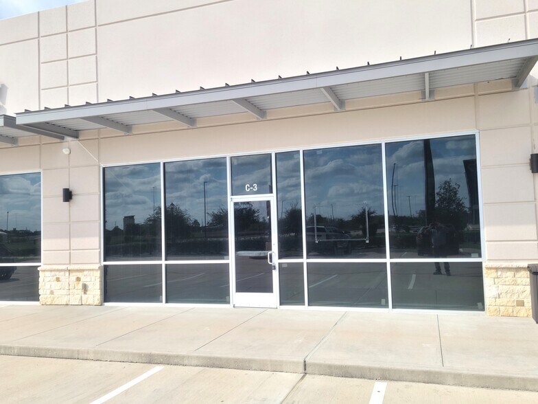 More Photos Of 1227 Grand West Blvd, Katy Storefront For Sale