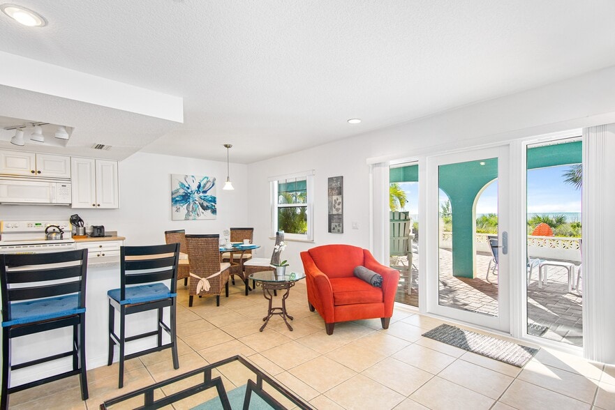 More Photos Of 217 Casey Key Rd, Nokomis Specialty For Sale