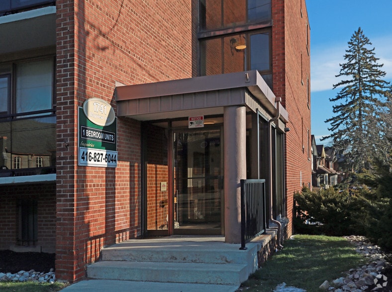 More Photos Of 1741 Bayview Ave, Toronto Apartments For Sale