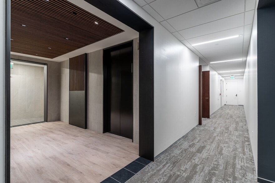 More Photos Of 101 W Ponce De Leon Ave, Decatur Unknown For Lease