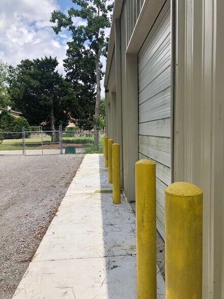 More Photos Of 5730 Judy St, Hanahan Industrial For Lease