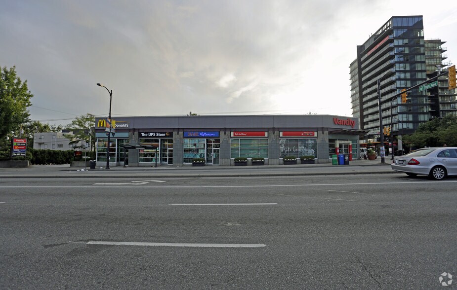 More Photos Of 8615-8631 Granville St, Vancouver General Retail For Lease