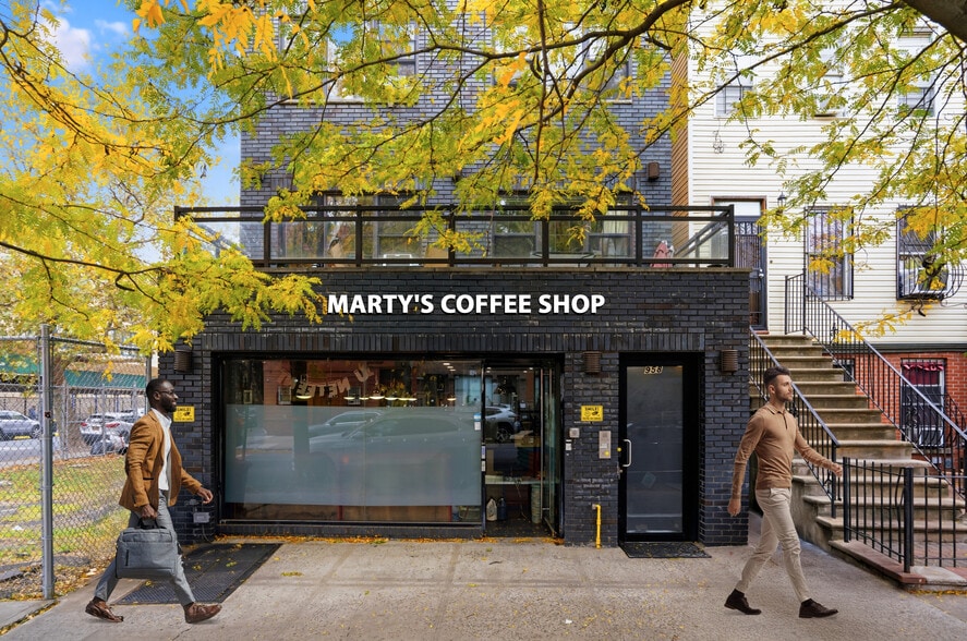 More Photos Of 958 Lafayette Ave, Brooklyn General Retail For Lease