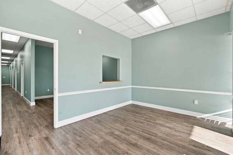 More Photos Of 2330 N Wickham Rd, Melbourne Unknown For Lease