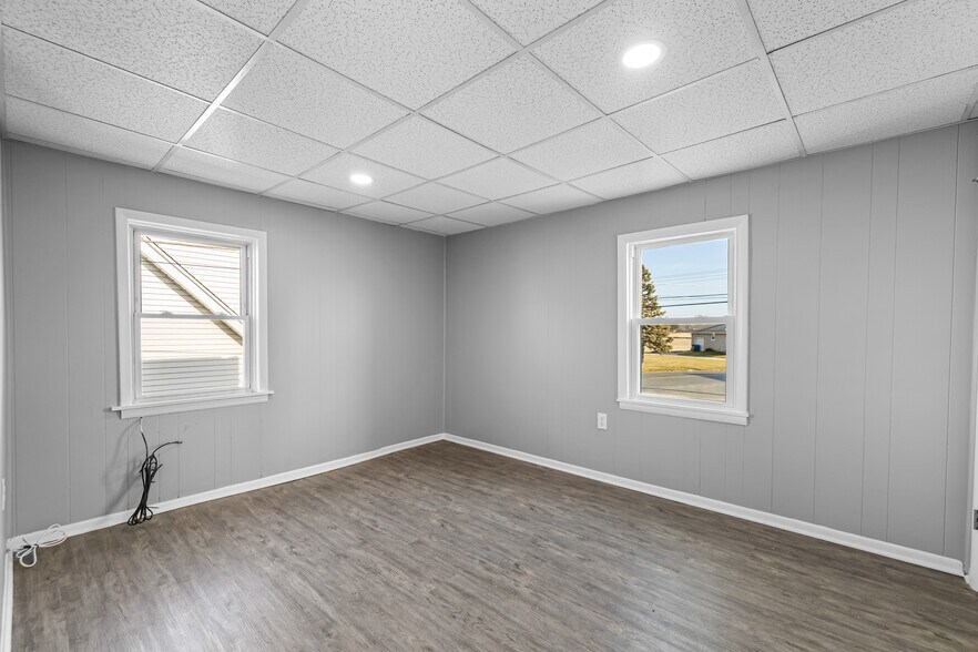 More Photos Of 1482 Seven Valleys Rd, York Multifamily For Sale