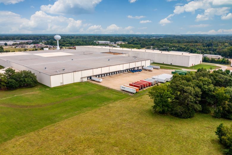 More Photos Of 501 Denim Way, Canton Distribution For Lease