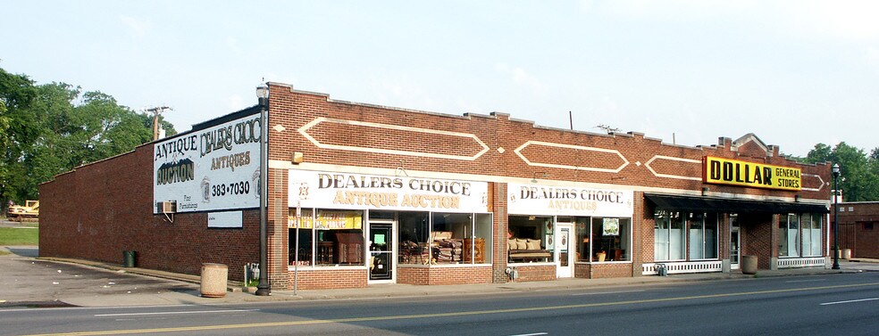 More Photos Of 2101 8th Ave S, Nashville Storefront Retail Office For Lease