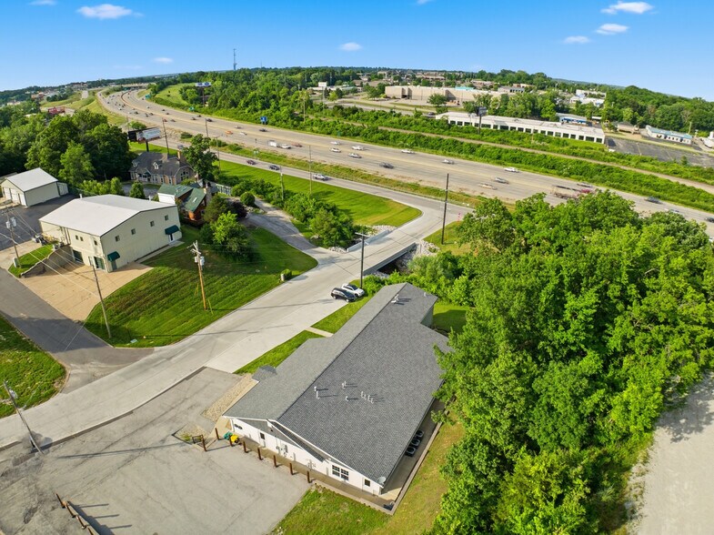 More Photos Of 3601 Commerce Dr, Arnold Office For Sale