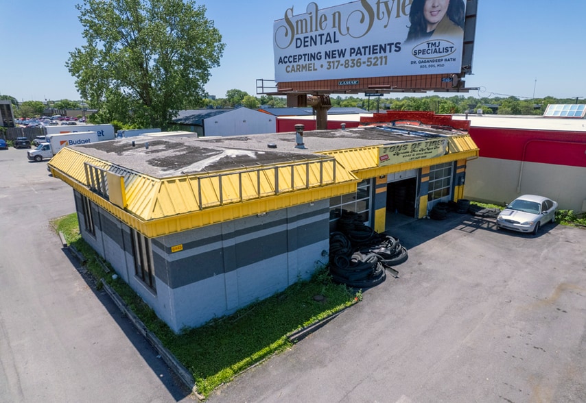 More Photos Of , Indianapolis General Retail For Sale
