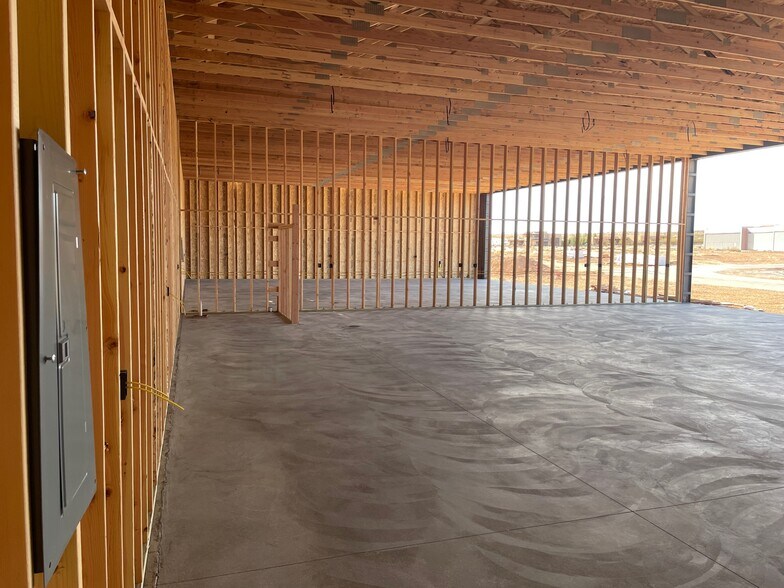 More Photos Of 1403 W 4490 S, Hurricane Airplane Hangar For Sale