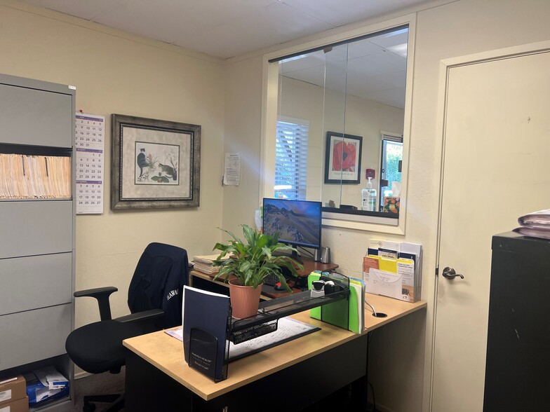 More Photos Of 935 Trancas St, Napa Medical For Sale