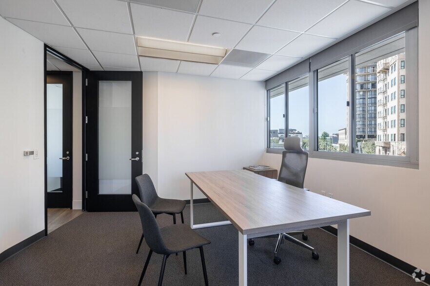 More Photos Of 9465 Wilshire Blvd, Beverly Hills Office For Sale