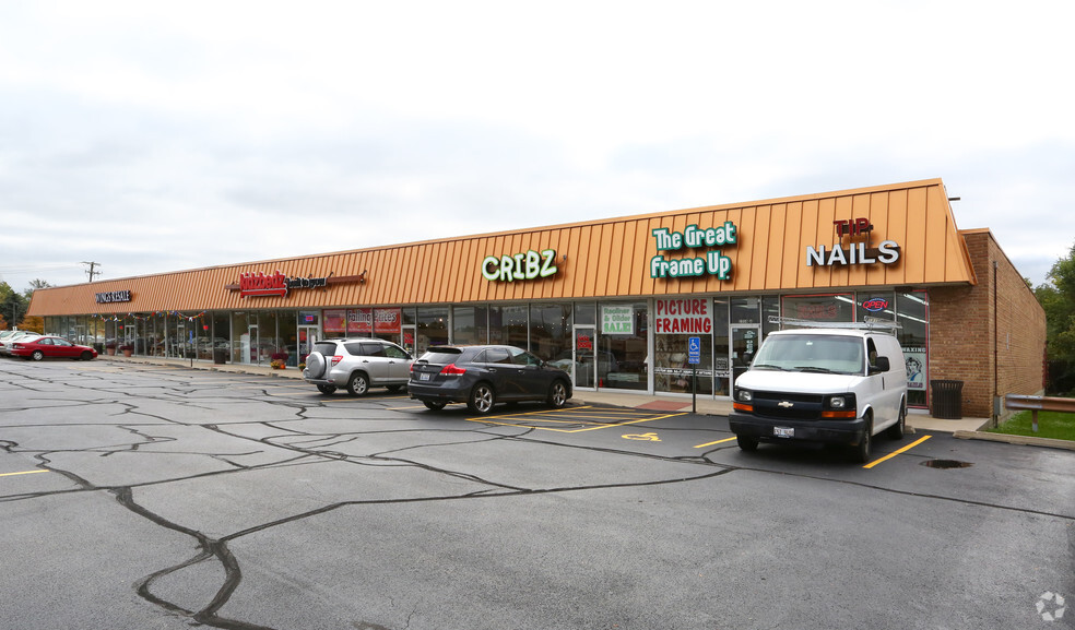 Primary Photo Of 1300-1310 E Rand Rd, Arlington Heights Freestanding For Lease