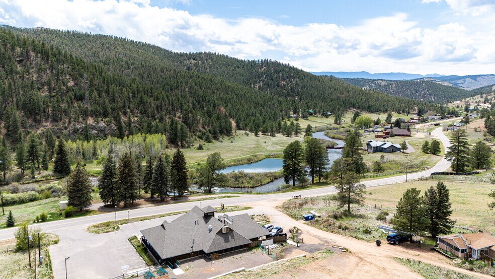 More Photos Of 16940 Pine Valley Rd, Pine Restaurant For Sale