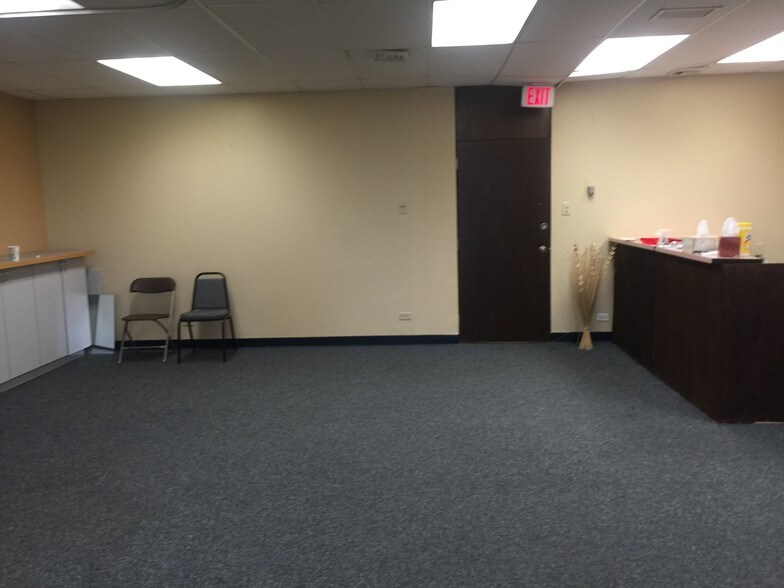 More Photos Of 2555 Lincoln Hwy, Olympia Fields Medical For Lease