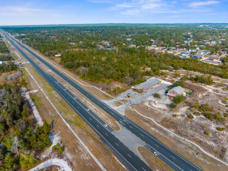 More Photos Of 7044 Commercial Way, Weeki Wachee Office For Sale