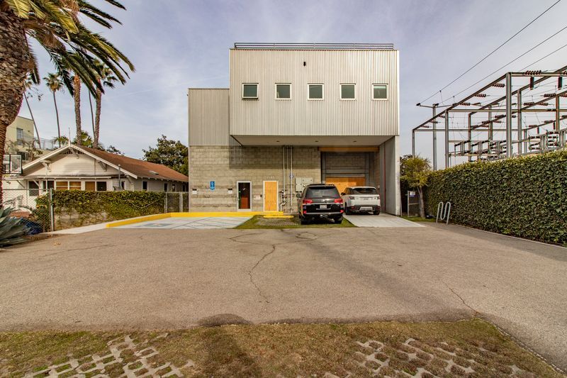 More Photos Of 1548 9th St, Santa Monica Loft Creative Space For Sale