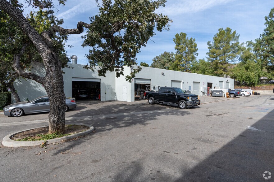 More Photos Of 31121-31131 Via Colinas, Westlake Village Unknown For Sale