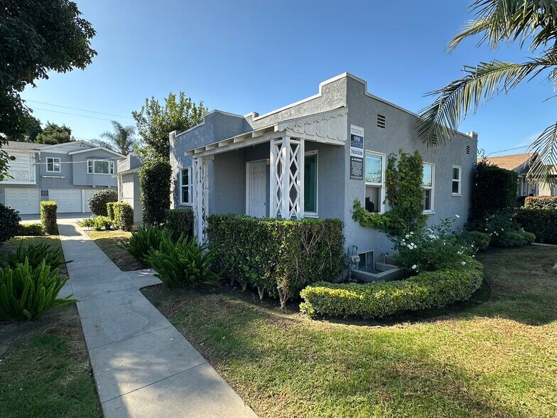 More Photos Of 4114-4120 Beck Ave, Bell Apartments For Sale