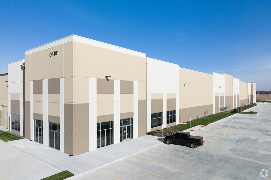 More Photos Of I-270 & I-255 @ Hwy 111, Pontoon Beach Unknown For Lease