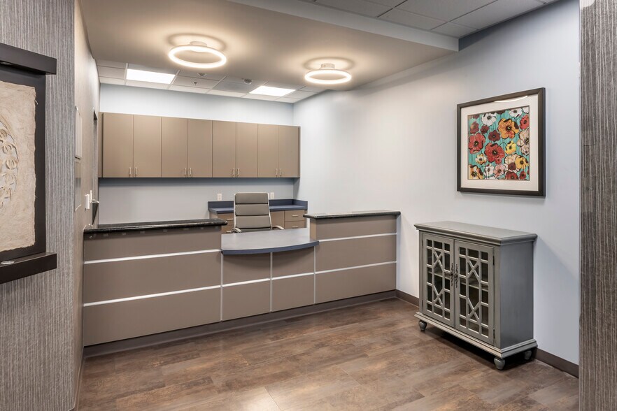 More Photos Of 400 Taylor Blvd, Pleasant Hill Medical For Lease
