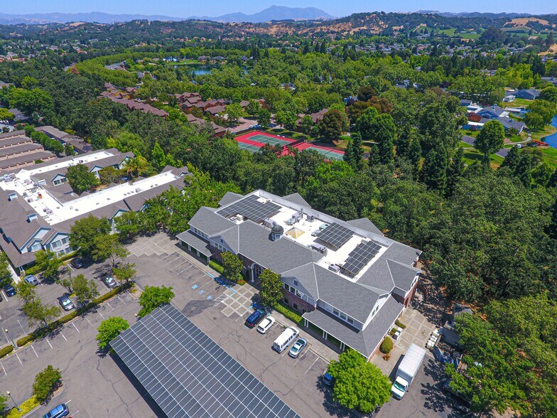 More Photos Of 8911 Lakewood Dr, Windsor Medical For Lease