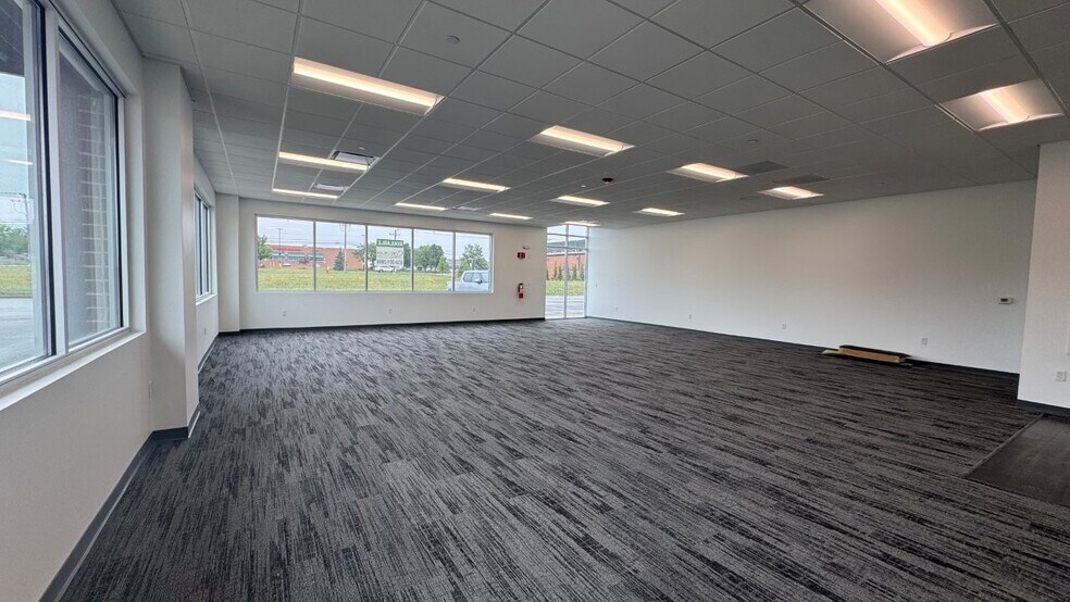 More Photos Of 71-81 Miller Drive, North Aurora Medical For Lease