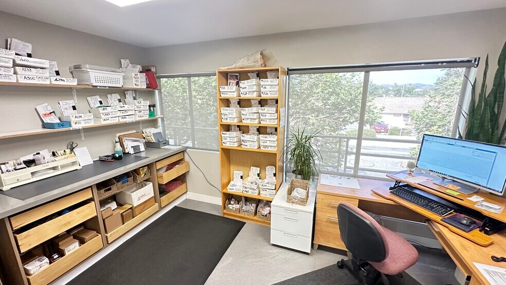 More Photos Of 899 E Grand Ave, Escondido Medical For Sale