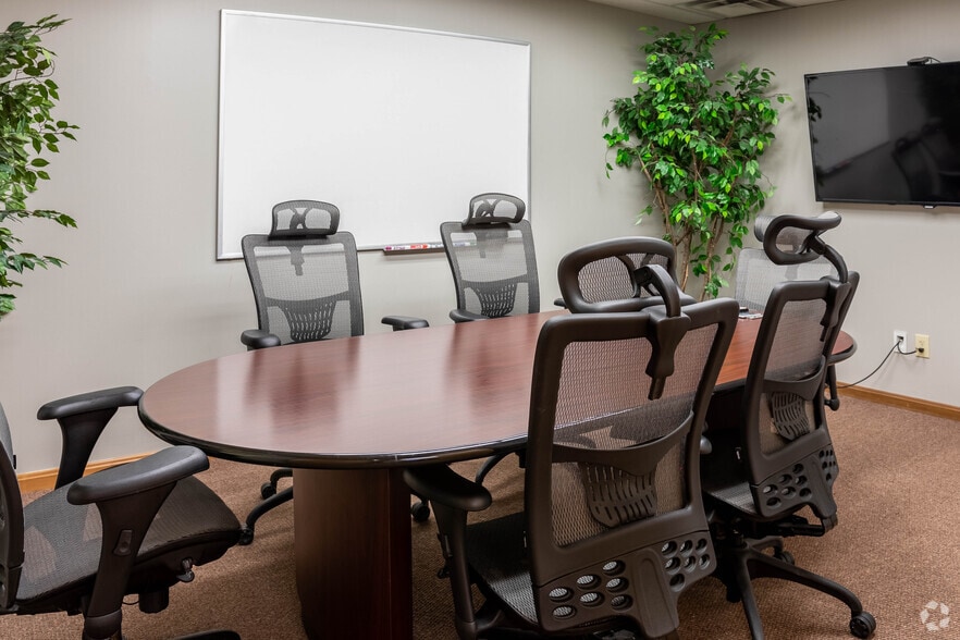 More Photos Of 79 S State St, Westerville Storefront Retail Office For Lease